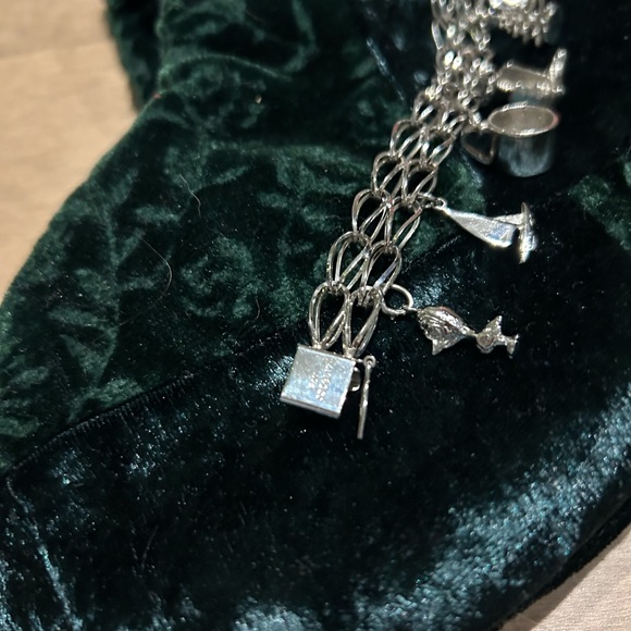 STERLING SILVER CHARM BRACELET w/ 10 Charms - Picture 2 of 8